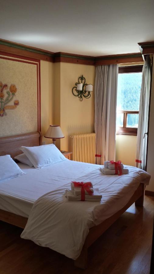Rta Hotel Catturani Madonna di Campiglio Room photo