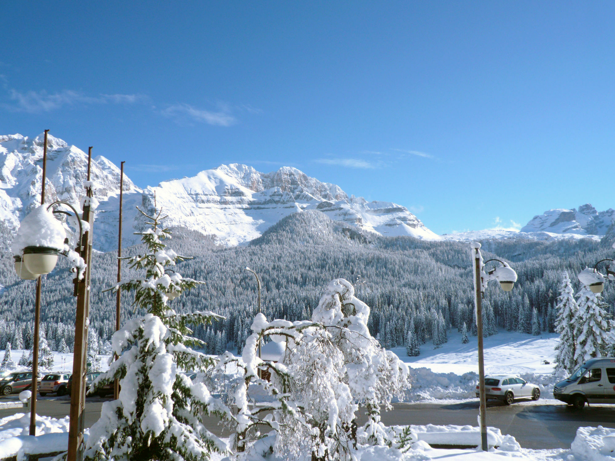 Rta Hotel Catturani Madonna di Campiglio Exterior photo